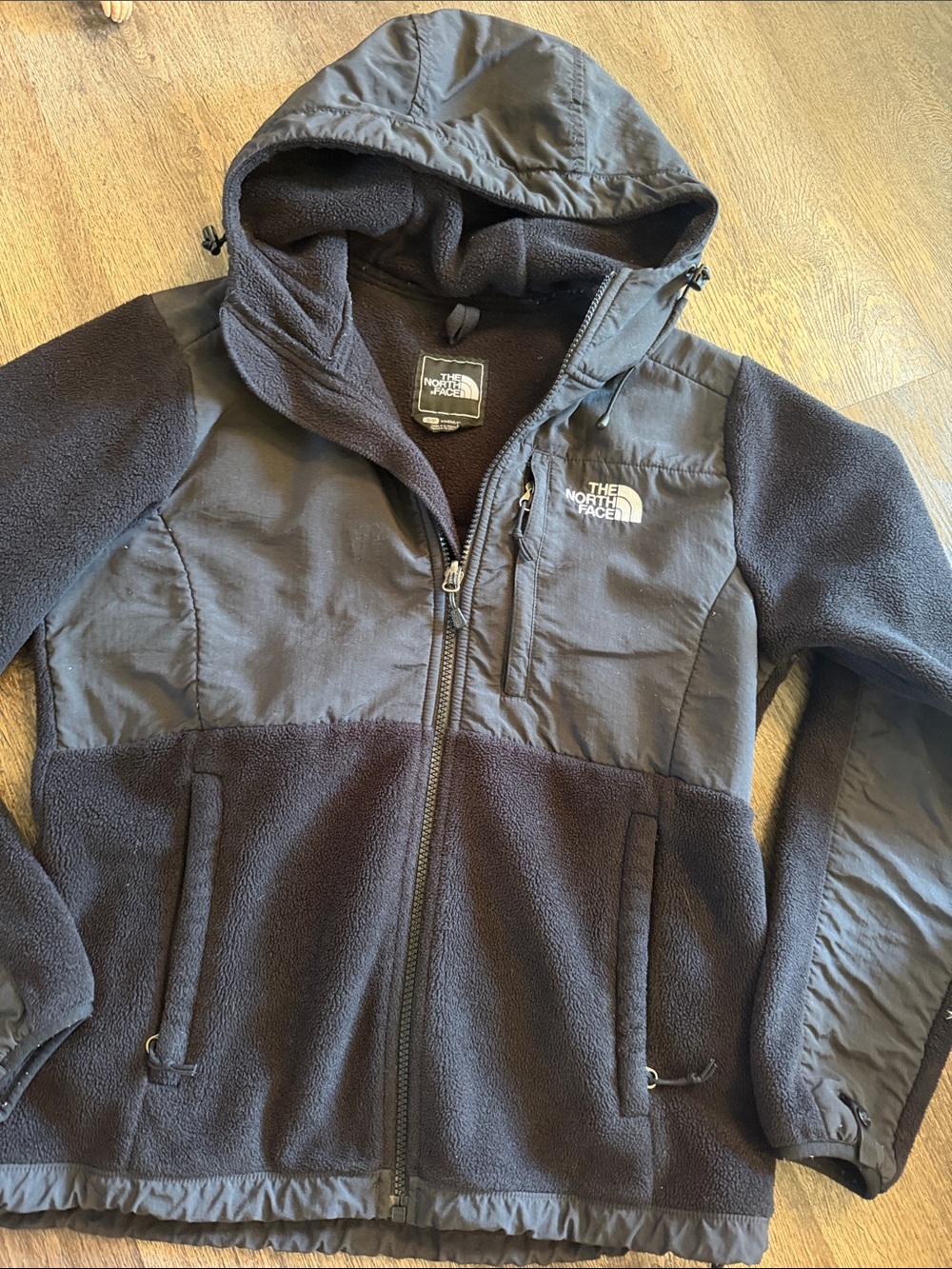 The North Face Womens Retro Denali Coat Black Size small Hooded